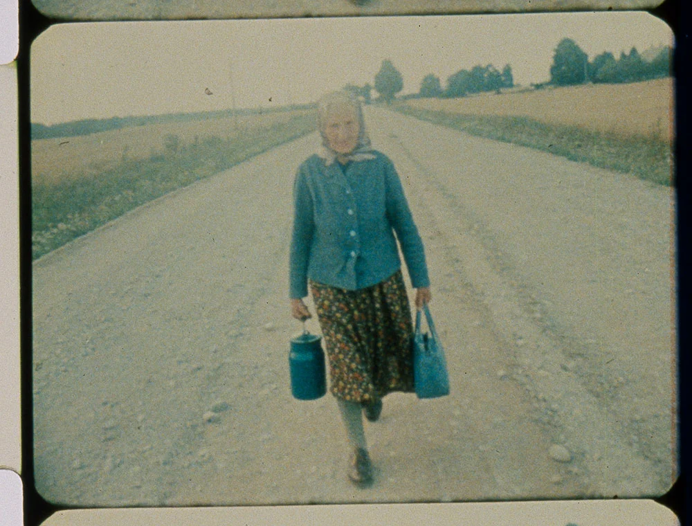 Centenar de películas y la primera retrospectiva en Chile del legendario cineasta Jonas Mekas exhibirá la edición online de Frontera Sur disponible para Chile y Latinoamérica